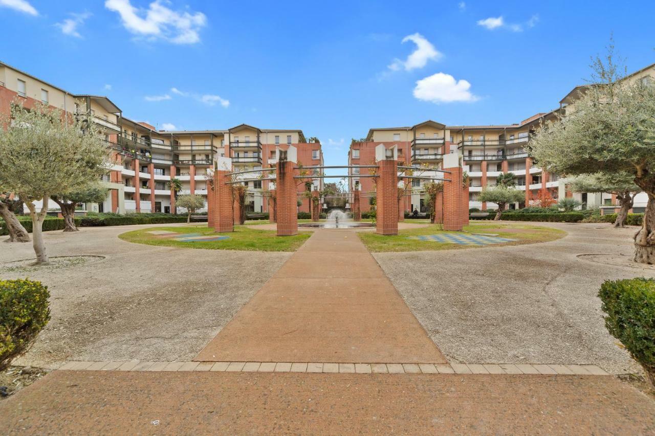 L Oasis Studio Proche Hopital Et Aeroport Piscine Parking &Netflix Toulouse Eksteriør billede